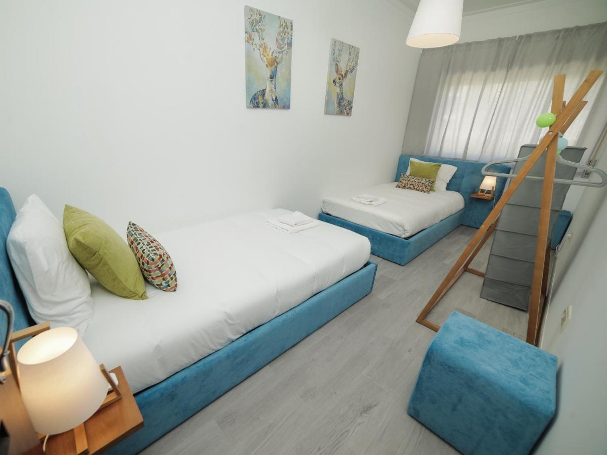 OPORTO GUEST Isac Garden w/ Parking Apartment Vila Nova de Gaia Bagian luar foto